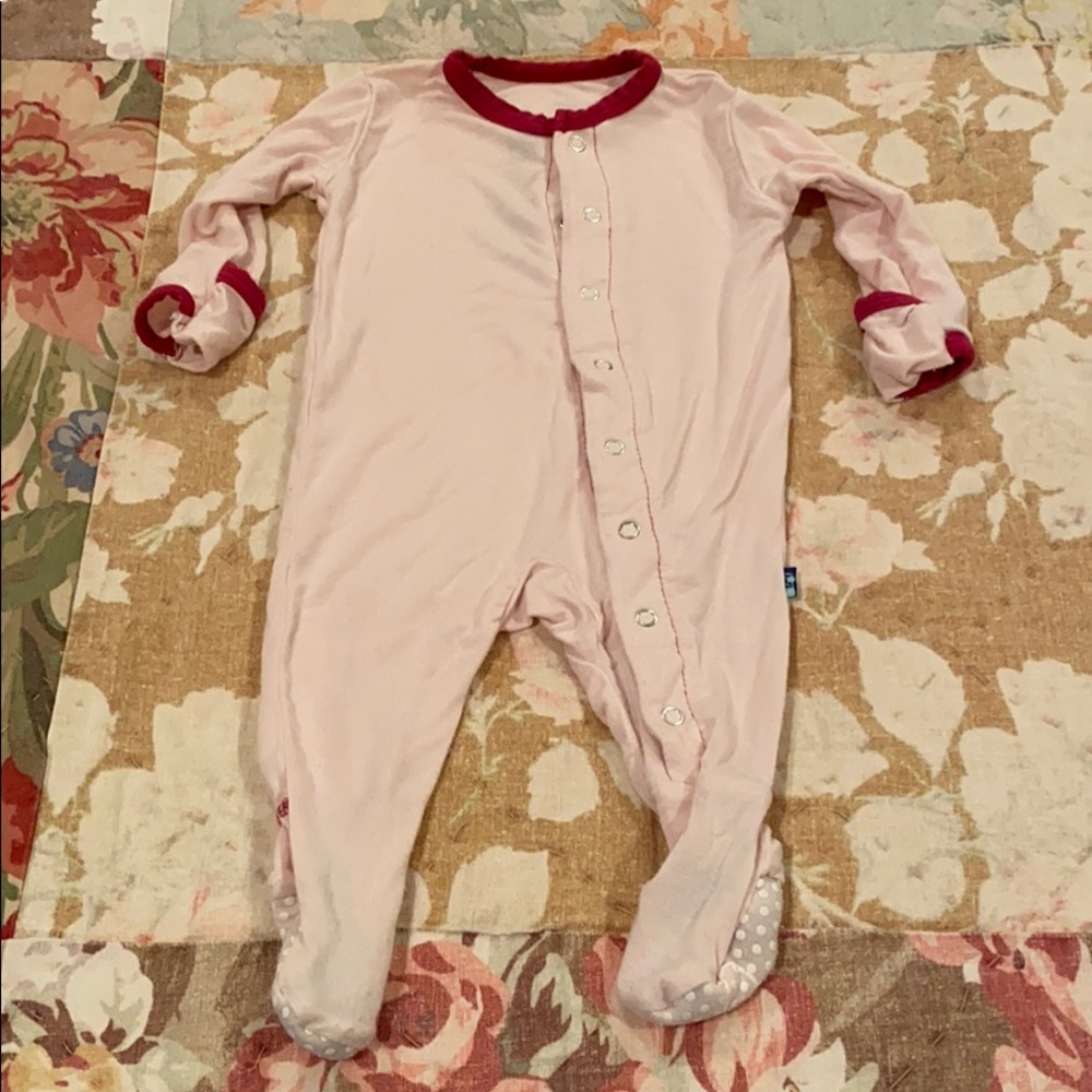 Kickee pants snap footie